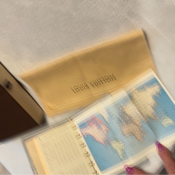 NWOT Authentic Louis Vuitton Monogram Vernis Patent Leather Agenda Era 2002 - Picture 9 of 14